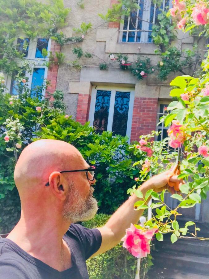 مولان La Maison Des Roses المظهر الخارجي الصورة